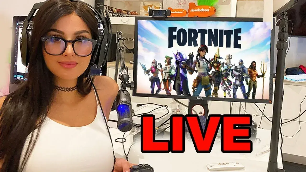 Setup Image of SSSniperWolf on What.Equipment