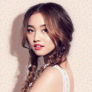 Profile Picture of Jenn Im