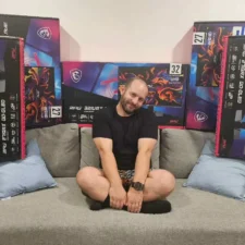 Pestily's profile picture on What.Equipment