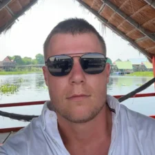 Kurt Caz’s profile picture on What.Equipment
