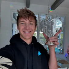 Ninja’s profile picture on What.Equipment